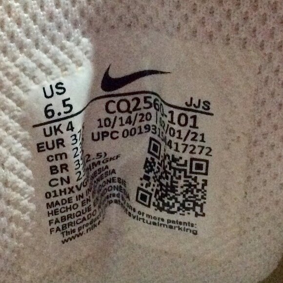 Nike Women's Air Max Shoe Size US 6.5 - Picture 9 of 10